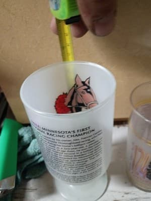 Vintage Horse Racing Glass Lot of 4 - 1986 Smile Breeders’ Cup & Kentucky Derby - Thumbnail 5