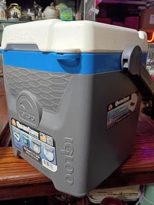 New Igloo Quantum 12 Qt Cooler & Ozark Trail 21pc Camping Table Setting Set Blue - Thumbnail 14