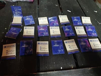 Lot of 18 Vintage Town House Motor Inn Matchbooks Bismarck Fargo ND UNSTRUCK New - Image 1