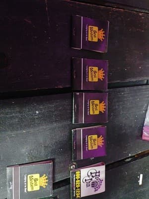 11 Vtg South Dakota Matchbooks UNSTRUCK Lot - Heritage Inn, Best Western, SD... - Thumbnail 2