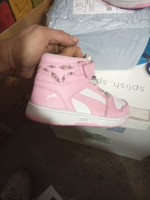 Childs Size 2 Pre-owned Floral Boutique Pink Puma's - Thumbnail 4