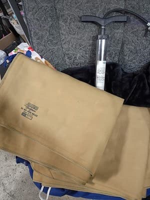 Vintage Converse Hodgman Air Mattress Pair No. 3604 3605 + Pump - TESTED 72HR - Thumbnail 3