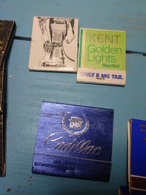 Vintage Lot of 14 Matchbooks - UNSTRUCK - 1960s-80s Advertising WI IL Blatz Kent - Thumbnail 5