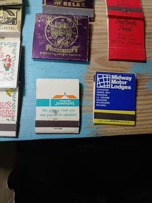 Vintage Lot of 40 Hotel & Motel Matchbooks - Mid-Century Advertising - Unstruck - Thumbnail 14
