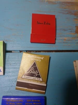 Vintage Lot of 14 Matchbooks - UNSTRUCK - 1960s-80s Advertising WI IL Blatz Kent - Thumbnail 11
