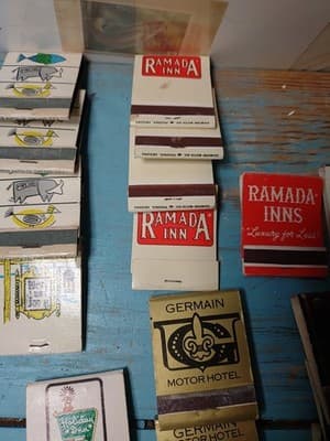 Vintage Lot of 40 Hotel & Motel Matchbooks - Mid-Century Advertising - Unstruck - Thumbnail 9