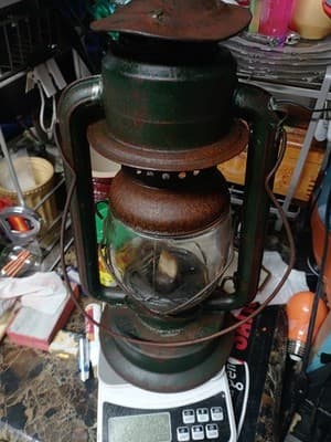 Vintage Paulus Leader No. 2 Cold Blaster Kerosene Lantern – Complete - Image 1