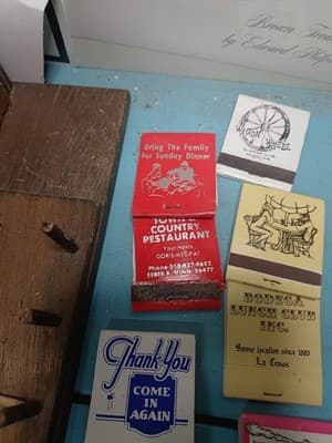 Lot of 53 Vintage Advertising Matchbooks - Unstruck - Restaurant & Supper Club - Thumbnail 2