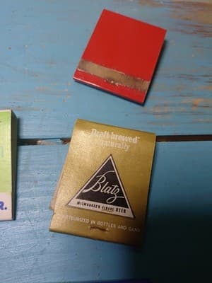 Vintage Lot of 14 Matchbooks - UNSTRUCK - 1960s-80s Advertising WI IL Blatz Kent - Thumbnail 12