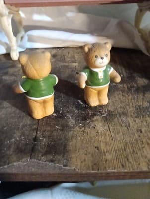 2 Lucy & Me Bears Green Shirt Enesco Lucy Rigg 1982 - Thumbnail 2