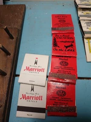 Vintage Lot of 40 Hotel & Motel Matchbooks - Mid-Century Advertising - Unstruck - Thumbnail 3