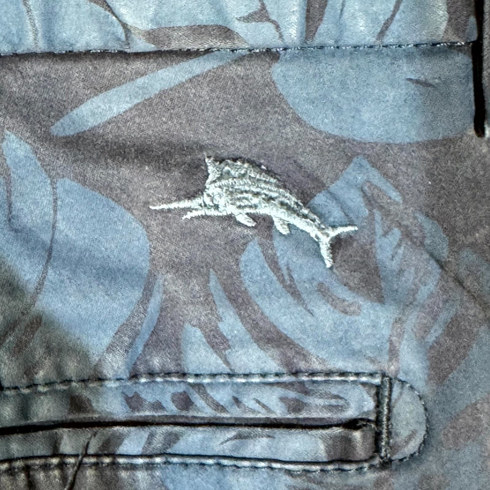 Tommy Bahama Mens Chino Shorts 40 Blue Leaf Print Mid-Rise Flat Front - Thumbnail 3