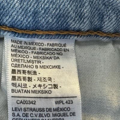 Vintage Levis 505 Jeans Mens 34x32 Light Wash Blue Straight Leg Faded Denim - Thumbnail 7