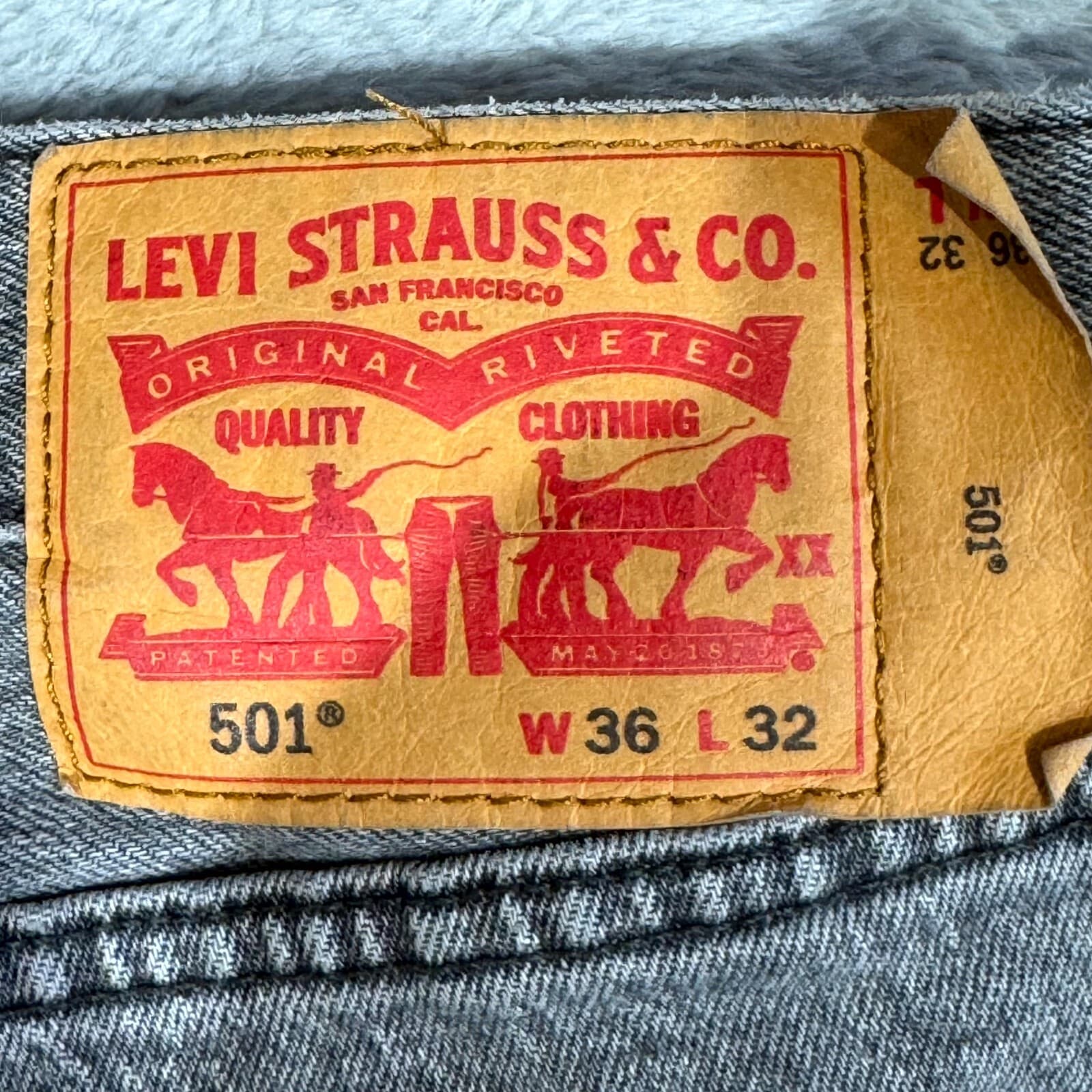 Levi’s 501 Men’s Jeans 36x32 Gray Denim Stretch Mid-Rise Straight Leg - Thumbnail 10