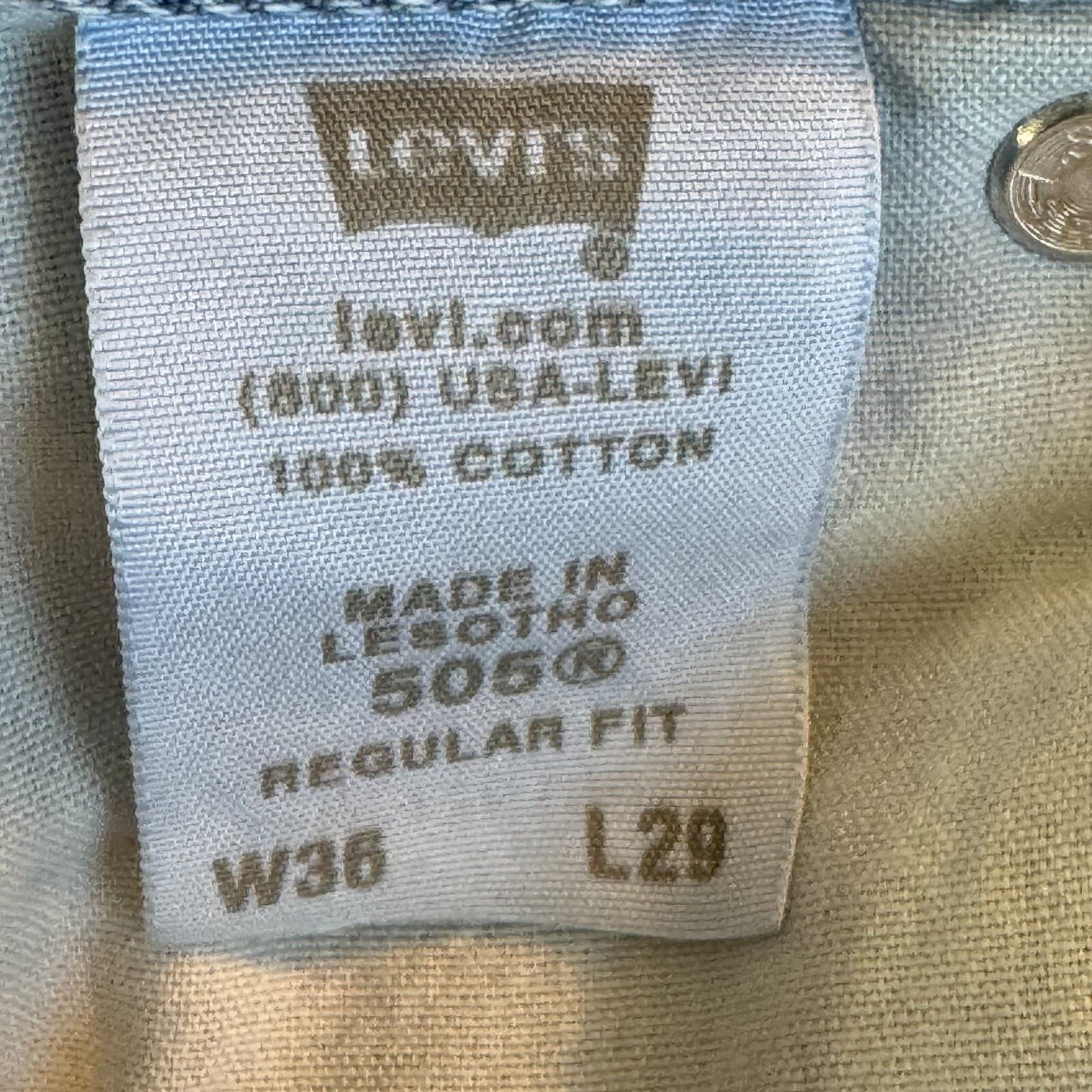 Levis 505 Jeans Men 36x29 Regular Fit Mid Rise Straight Leg Light Wash Blue - Thumbnail 12