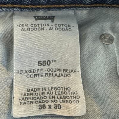 Vintage Levis 550 Jeans Mens 36x28 (36x30) Blue Relaxed Tapered Light Wash Denim - Thumbnail 8