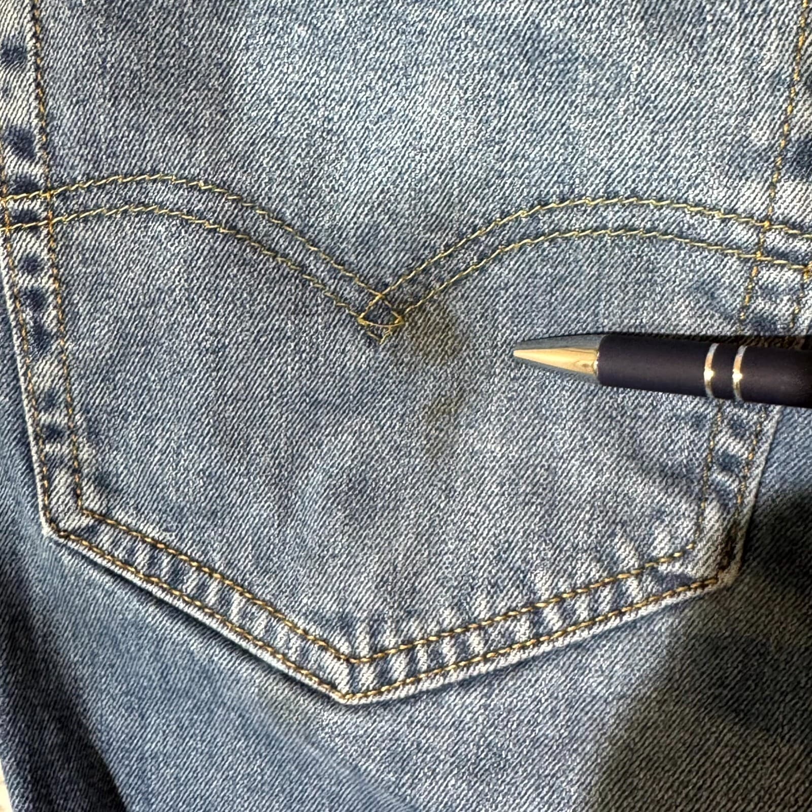 Levi’s 505 Men’s Jeans 38x30 Blue Denim Stretch Mid-Rise Straight Leg - Thumbnail 3