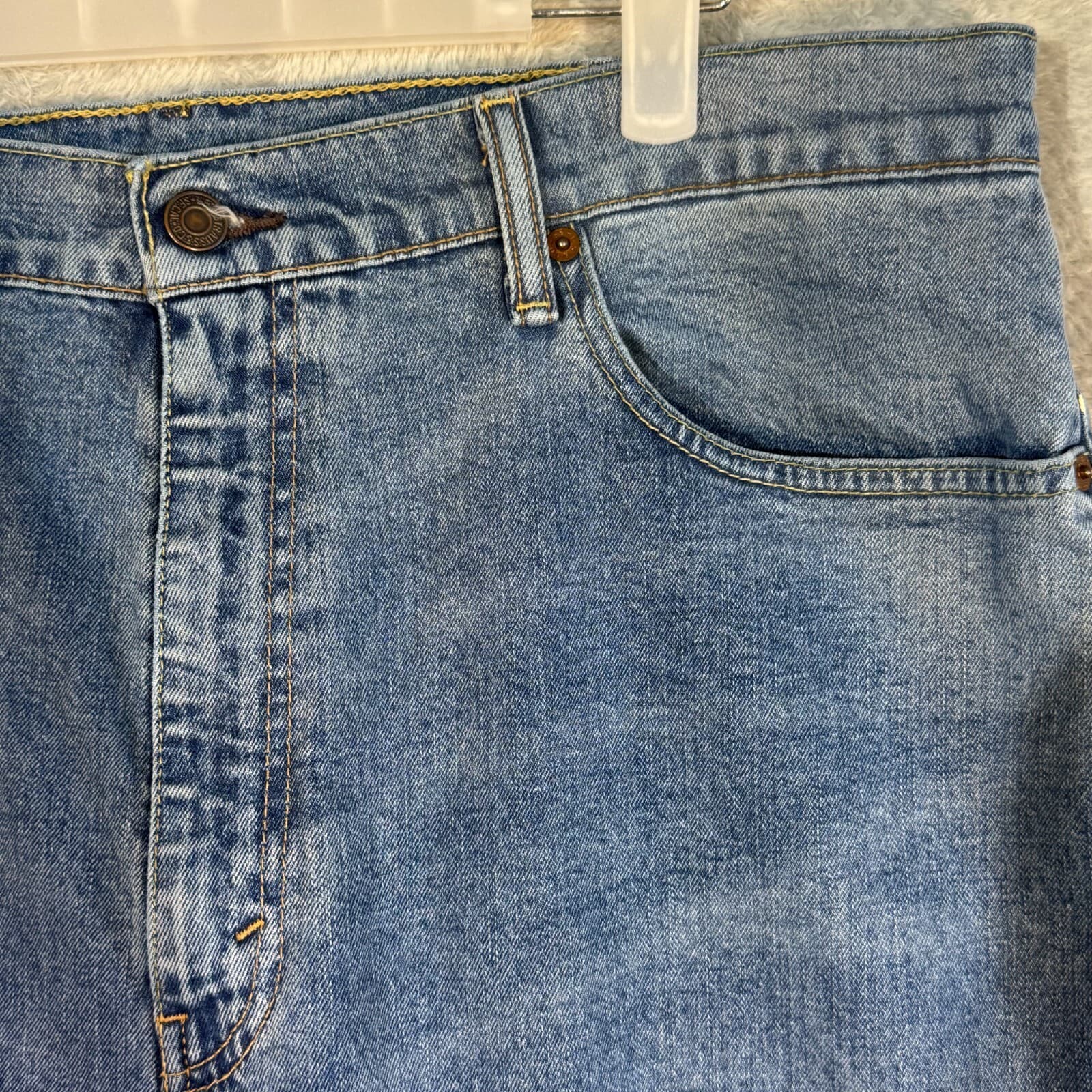 Levi’s 505 Men’s Jeans 38x34 Blue Denim Stretch Mid-Rise Straight Leg - Thumbnail 4