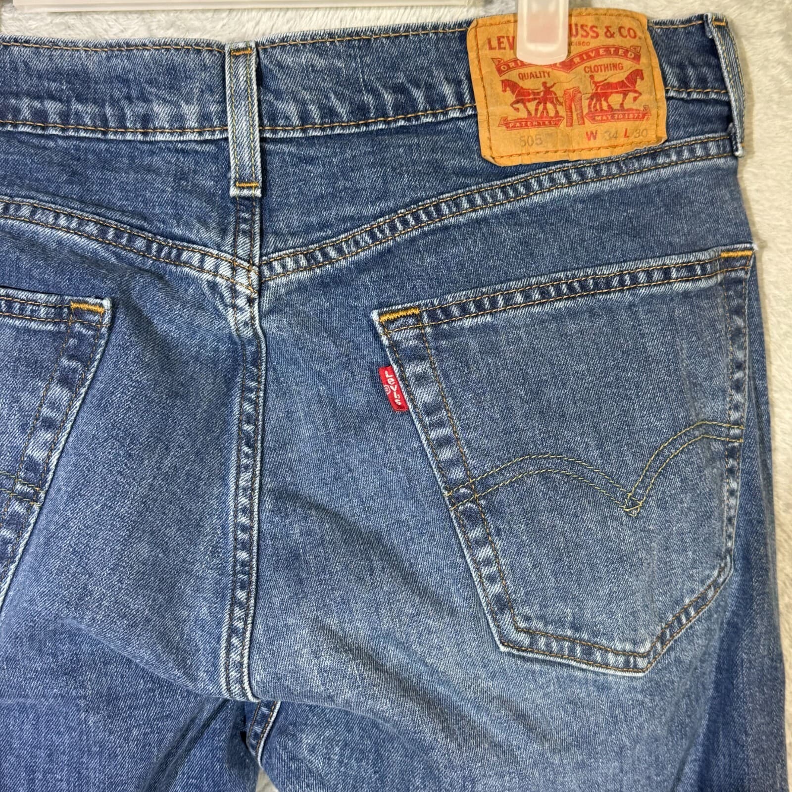 Levis 505 Jeans Men 34x30 Regular Fit Mid Rise Straight Leg Blue Denim Classic - Thumbnail 7