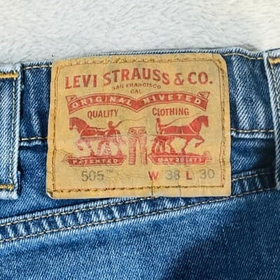 Levis 505 Jeans Mens 38x29 (38x30) Blue Medium Wash Straight Leg Stretch Denim - Thumbnail 4