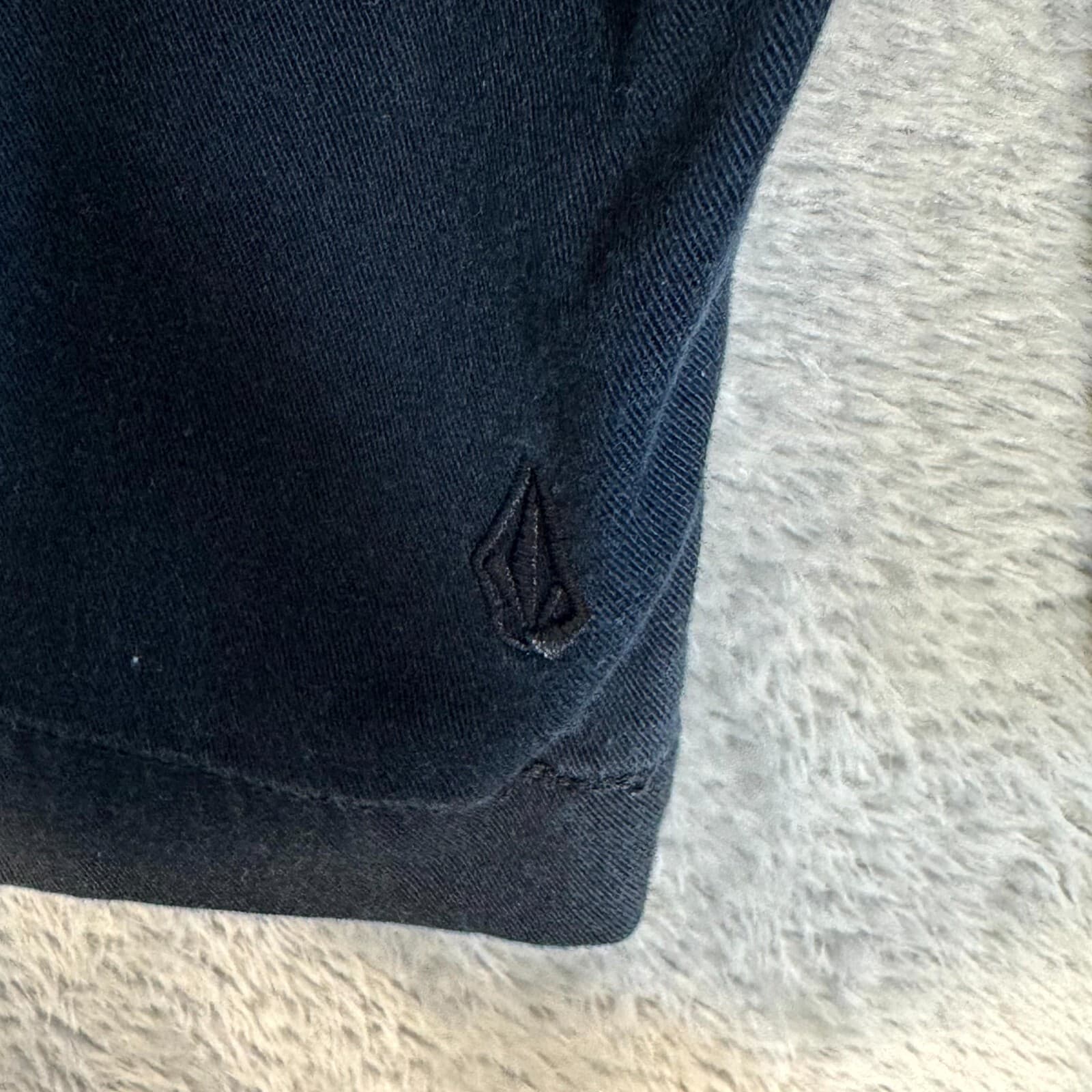 Volcom Men's Chino Shorts 32 Black Cotton Mid-Rise Dark Wash Flat Front - Thumbnail 5