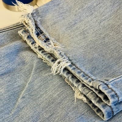 Vintage Levis 505 Jeans Mens 38x29 Light Wash Blue Straight Leg Zip Fly Denim - Thumbnail 9