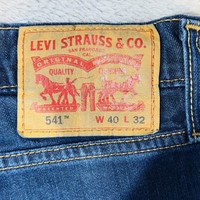 Levis 541 Jeans Mens 40x31 (40x32) Blue Medium Wash Athletic Taper Stretch Denim - Thumbnail 5