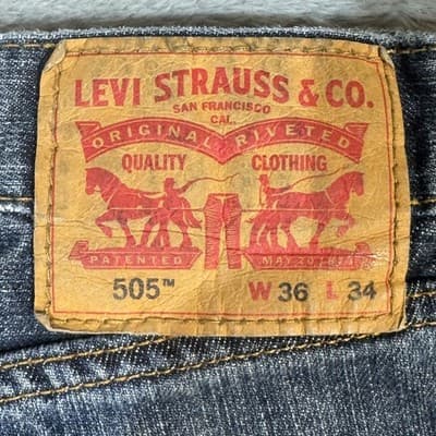 Levis 505 Jeans Mens 36x34 Blue Medium Wash Straight Leg Whiskered Denim Pants - Thumbnail 3