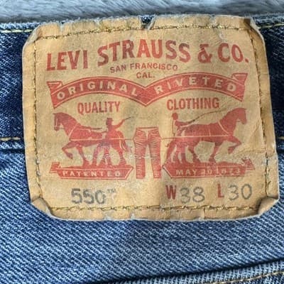 Levis 550 Jeans Mens 38x30 Blue Relaxed Fit Tapered Leg Distressed Denim Pants - Thumbnail 5