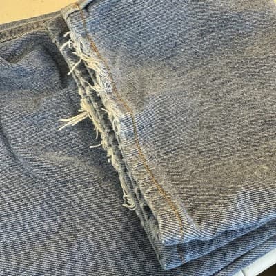 Levis 550 Jeans Mens 38x30 Blue Relaxed Fit Tapered Leg Distressed Denim Pants - Thumbnail 10