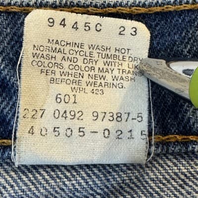 Vintage Levis 505 Jeans Mens 42x30 Blue Denim Relaxed Fit Medium Wash 90s - Thumbnail 6