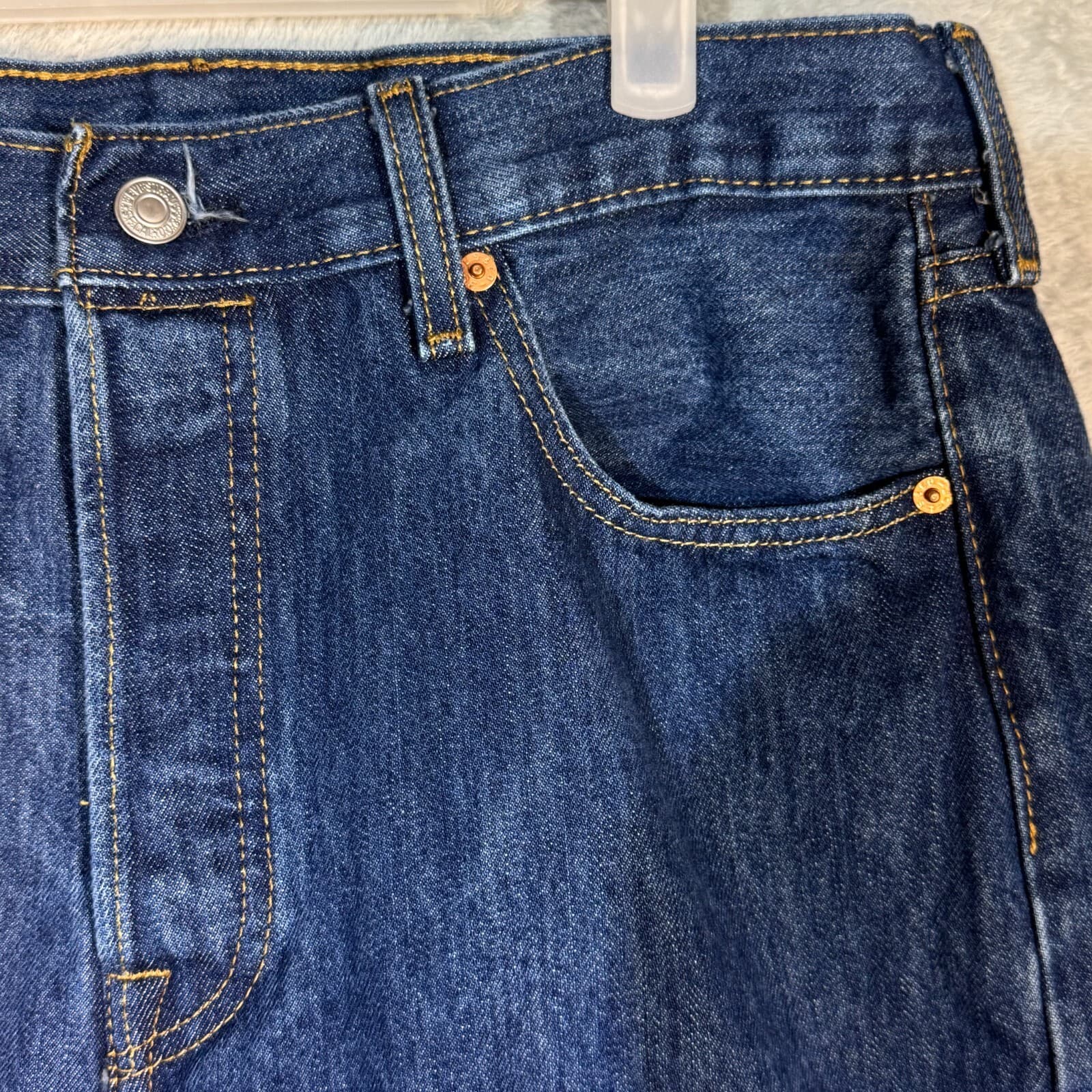 Levi’s 501 Men’s Jeans 34x30 Blue Denim Button Fly Straight Leg Classic - Thumbnail 4