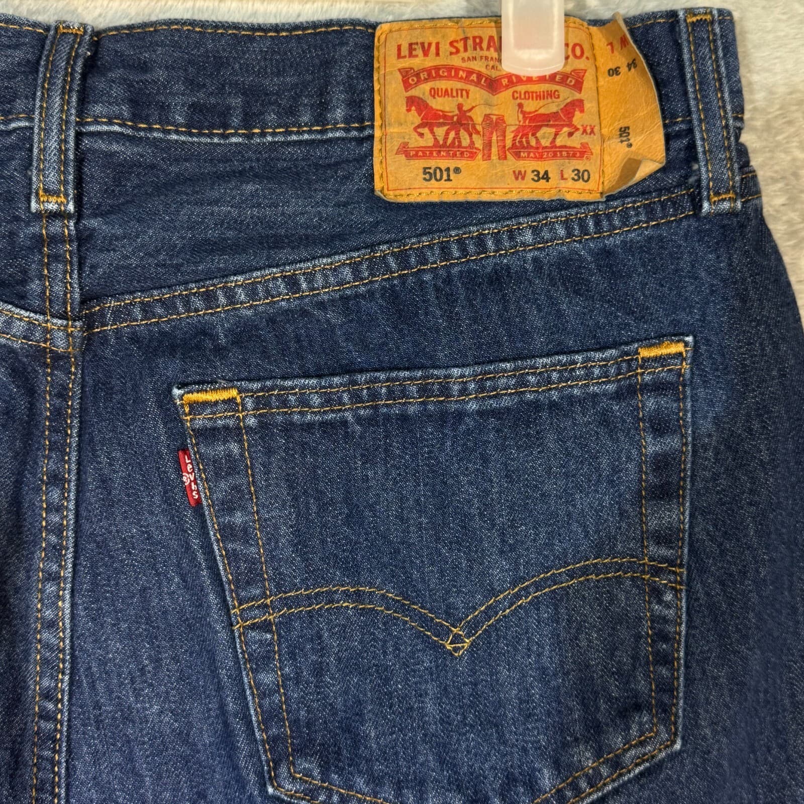 Levi’s 501 Men’s Jeans 34x30 Blue Denim Button Fly Straight Leg Classic - Thumbnail 8