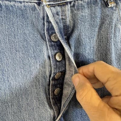 Levis 501 Jeans Mens 40x30 Straight Leg Button Fly Classic Vintage Denim Pants - Thumbnail 3