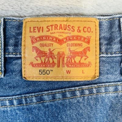 Levis 550 Jeans Mens 48x29 Blue Medium Wash Relaxed Tapered Denim Mid Rise - Thumbnail 3