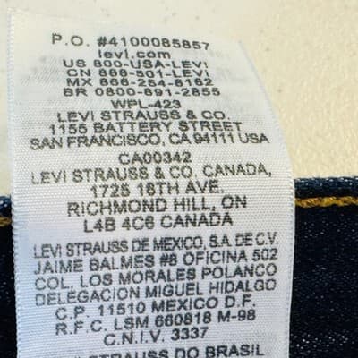 Vintage Levis 501 Jeans Mens 42x32 Blue Dark Wash Button Fly Straight Leg Denim - Thumbnail 7