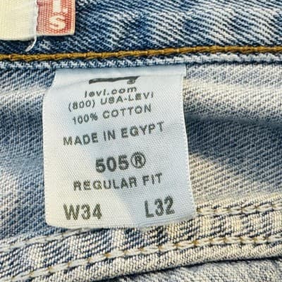 Vintage Levis 505 Jeans Mens 34x32 Blue Light Wash Straight Denim Regular Fit - Thumbnail 6