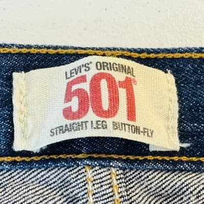 Vintage Levis 501 Jeans Mens 42x32 Blue Dark Wash Button Fly Straight Leg Denim - Thumbnail 5