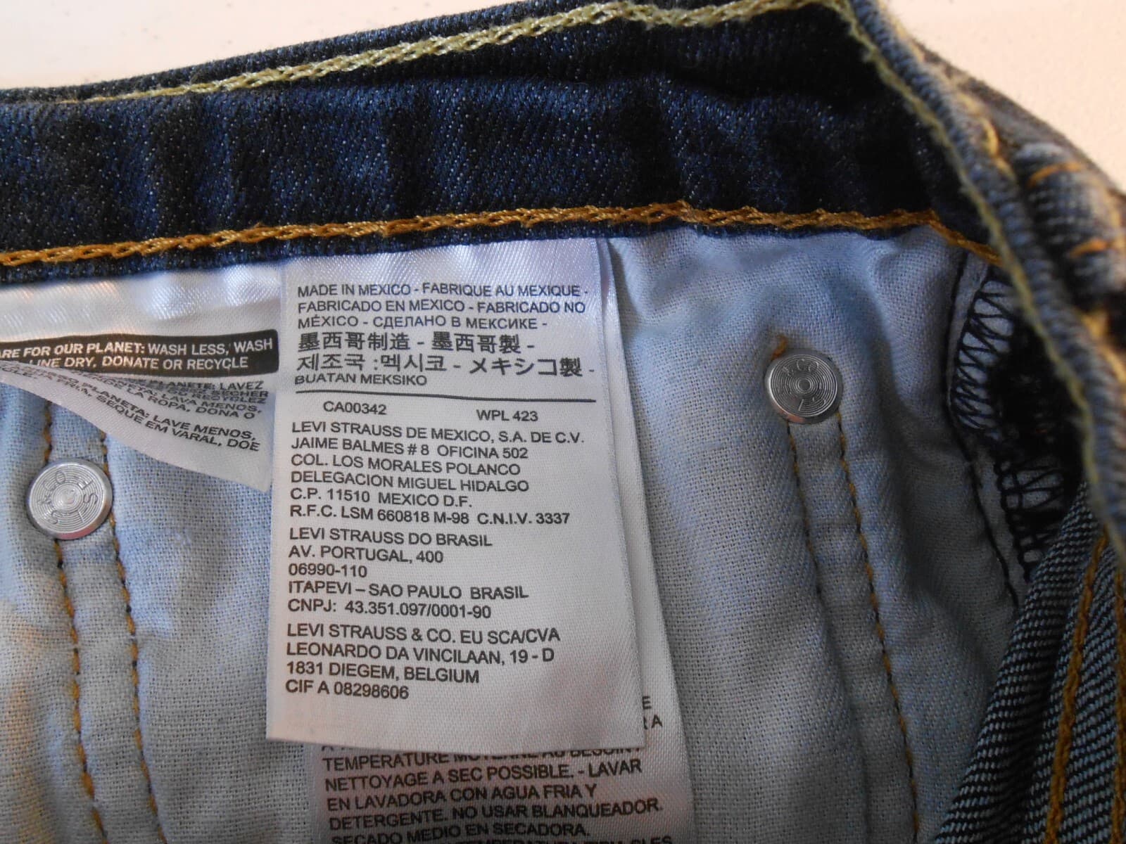 Levi's 541 Men's Jeans 38x30 Dark Wash Blue Denim Athletic Fit Stretch - Thumbnail 13