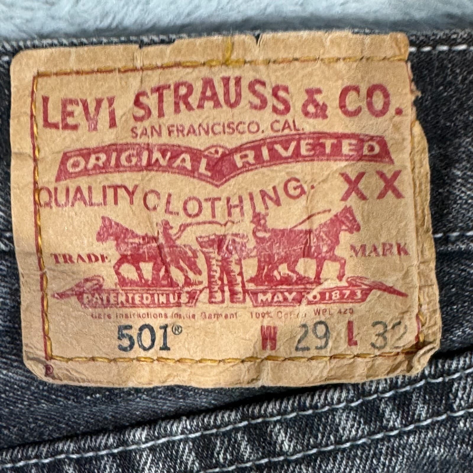 Levi’s 501 Men’s Jeans 29x32 Black Denim Button Fly Straight Leg - Thumbnail 10