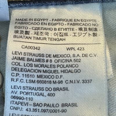 Levis 550 Jeans Mens 38x34 Blue Relaxed Fit Tapered Leg Distressed Denim Pants - Thumbnail 5