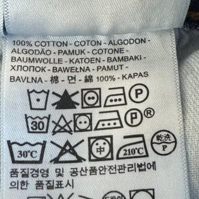 Levis 501 Jeans Mens 33x30 Blue Medium Wash Button Fly Straight Leg Denim - Thumbnail 6