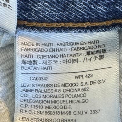 Levis 501 Jeans Mens 33x30 Blue Medium Wash Button Fly Straight Leg Denim - Thumbnail 5