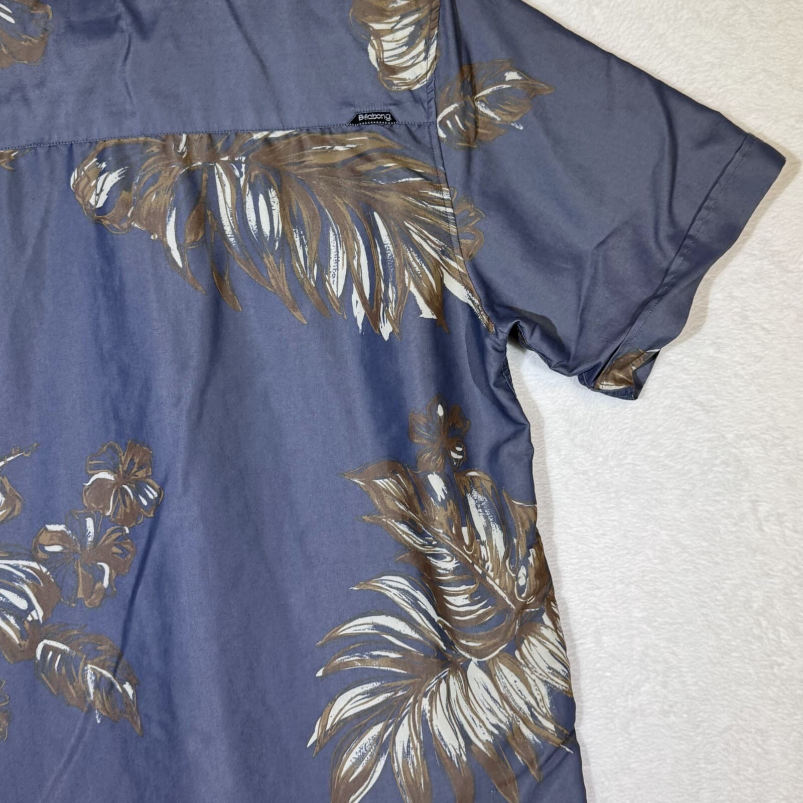 Billabong Men’s Shirt Medium Gray Floral Button-Up Short Sleeve Casual - Thumbnail 12