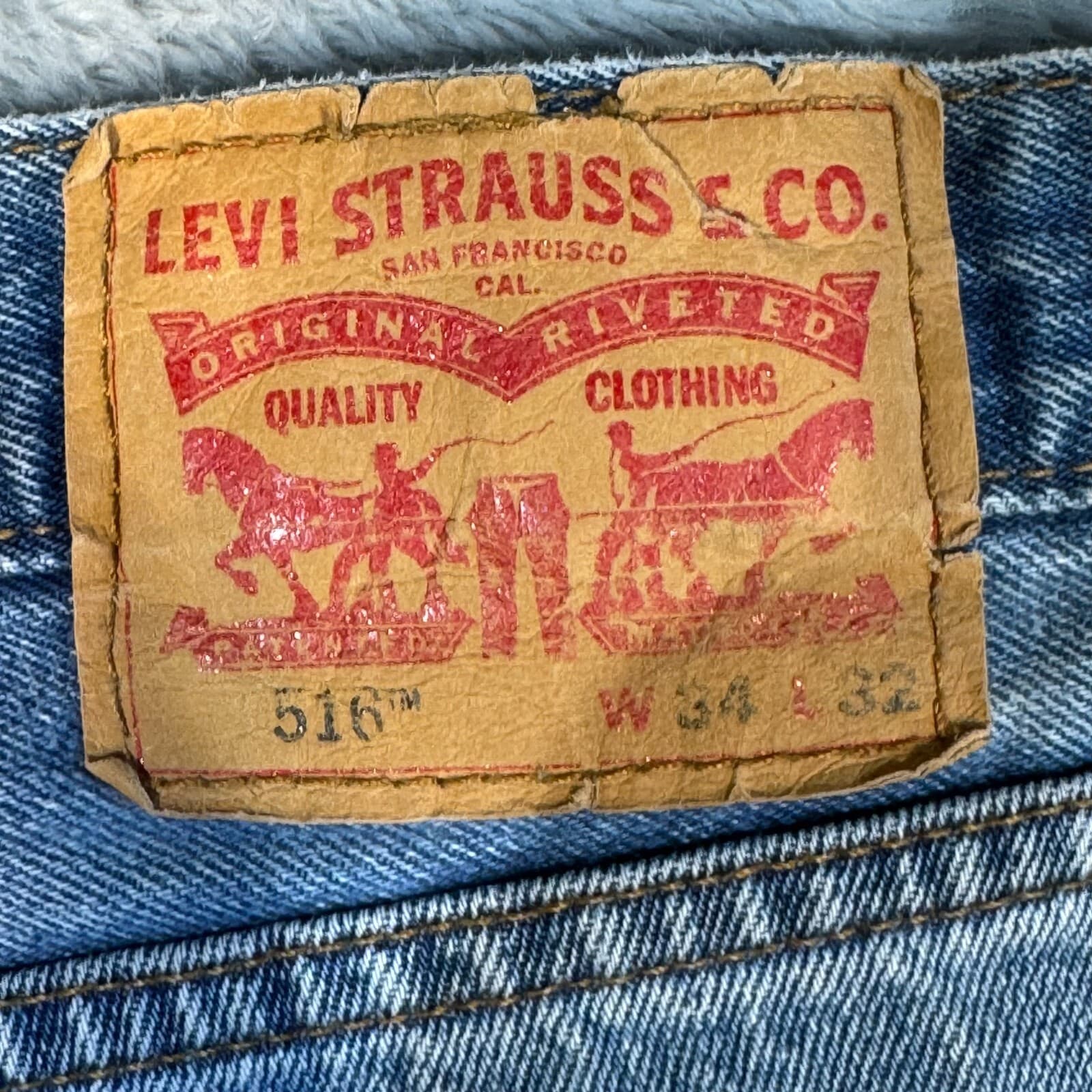 Levi’s 516 Men’s Jeans 34x32 Blue Denim Light Wash Slim Straight Leg - Thumbnail 9