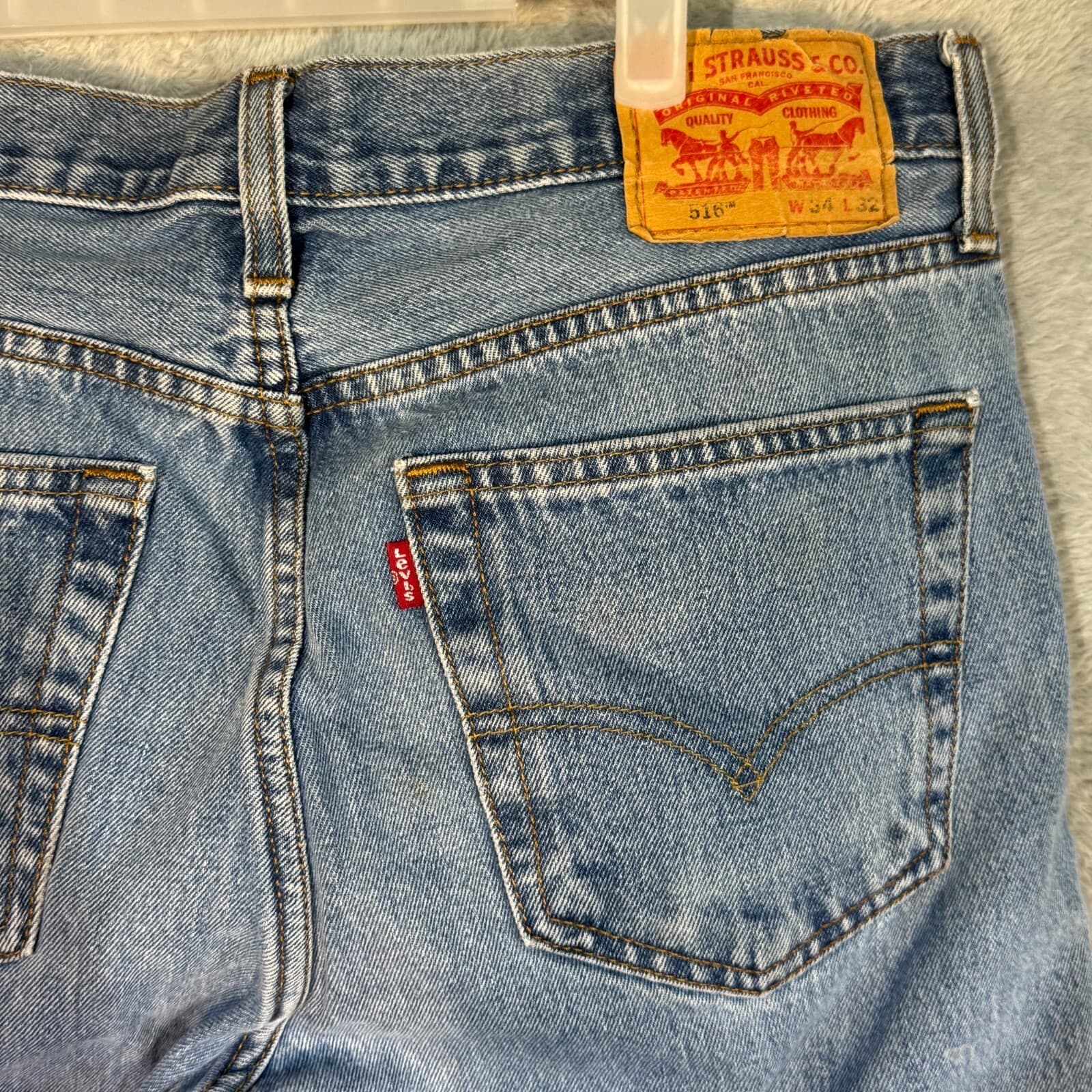 Levi’s 516 Men’s Jeans 34x32 Blue Denim Light Wash Slim Straight Leg - Thumbnail 7