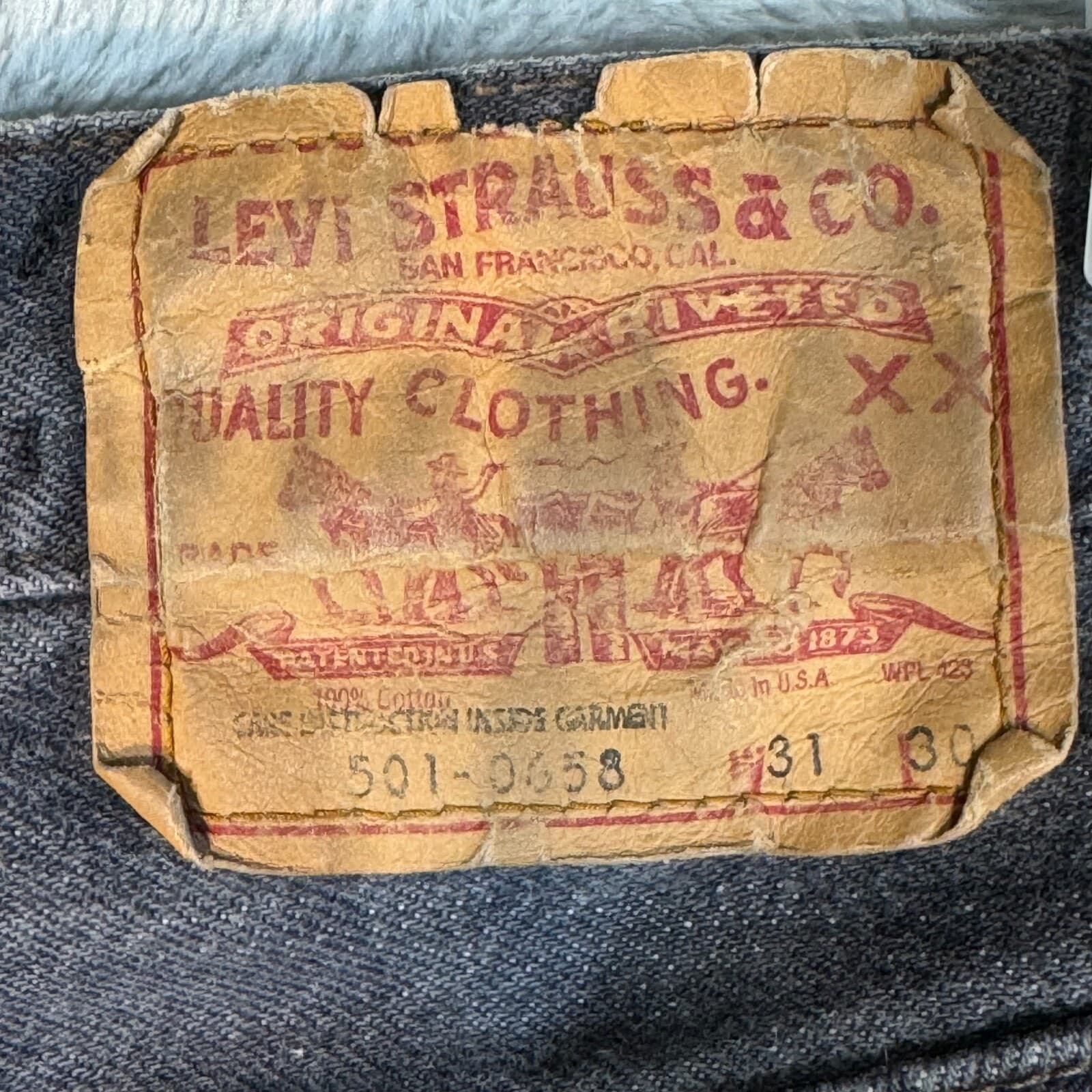 Levi’s 501 Men’s Jeans 31x30 Black Denim Button Fly Straight Leg - Thumbnail 10