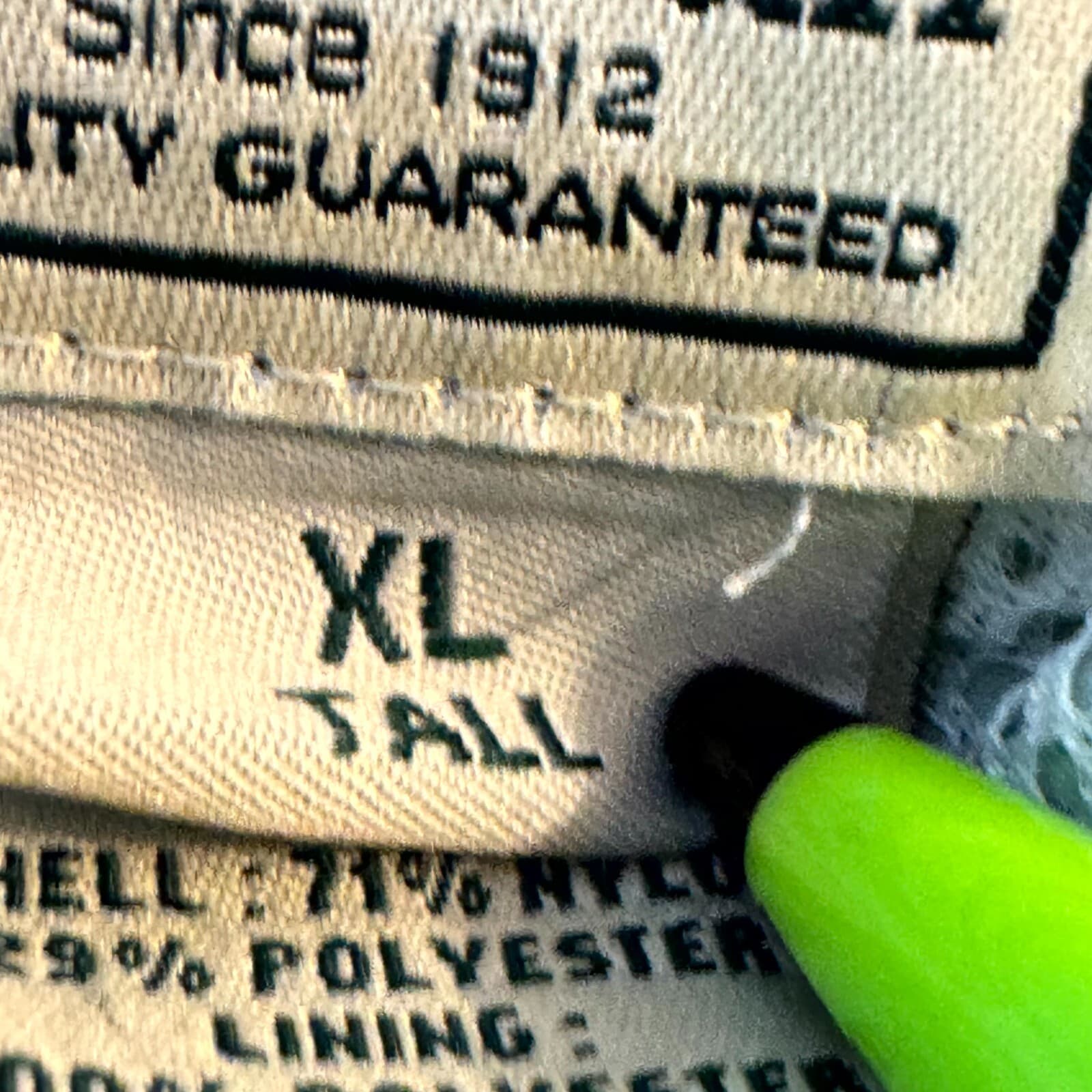 L.L.Bean Men’s Shirt XL Green Nylon Mesh Lined Long Sleeve Button-Down - Thumbnail 13