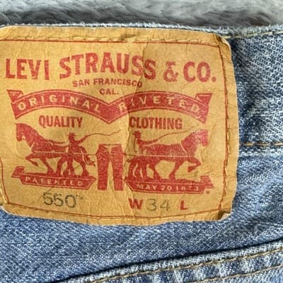 Levis 550 Denim Jean Shorts Mens 34 Blue Relaxed Fit Mid Rise 10 Inseam Casual - Thumbnail 3