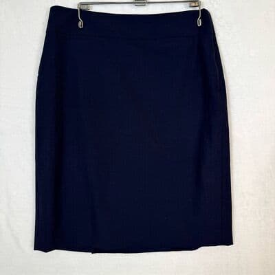 Banana Republic Navy Wool-Blend Pencil Skirt Size 8 – Side Zipper & Slit W 167 - Thumbnail 3